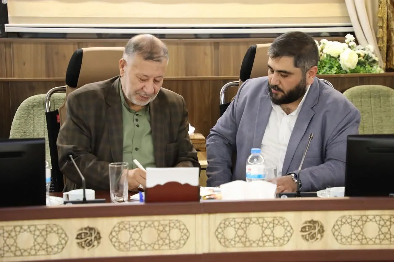 انعقاد تفاهم‌نامه همکاری مجتمع‌های ولایت و زائرسرای رضوی برای اسکان زائرین طلبه