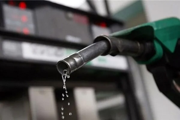 رکوردشکنی قیمت بنزین در آمریکا