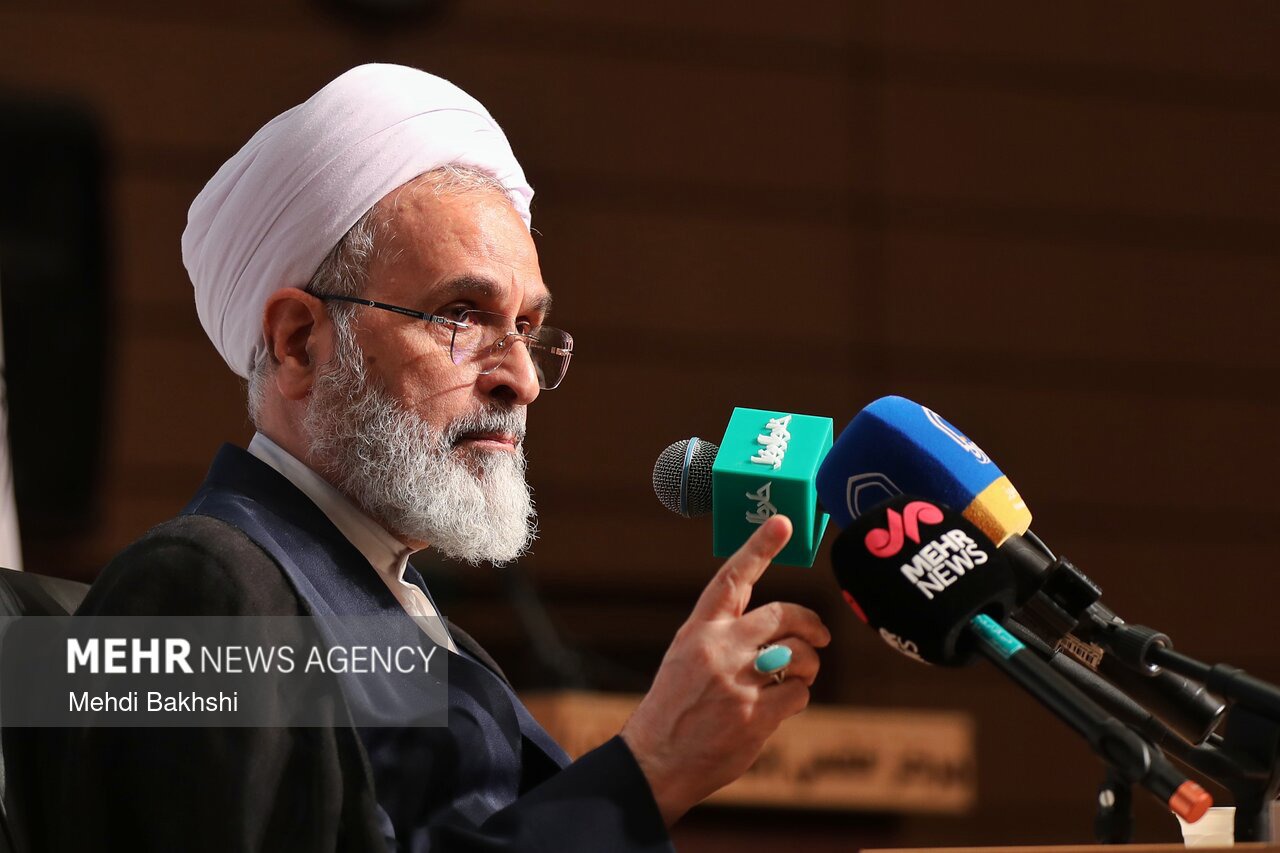 اعرافی:دشمن در جنگ شناختی به دنبال تردید، اختلاف و تضعیف اراده ملی است