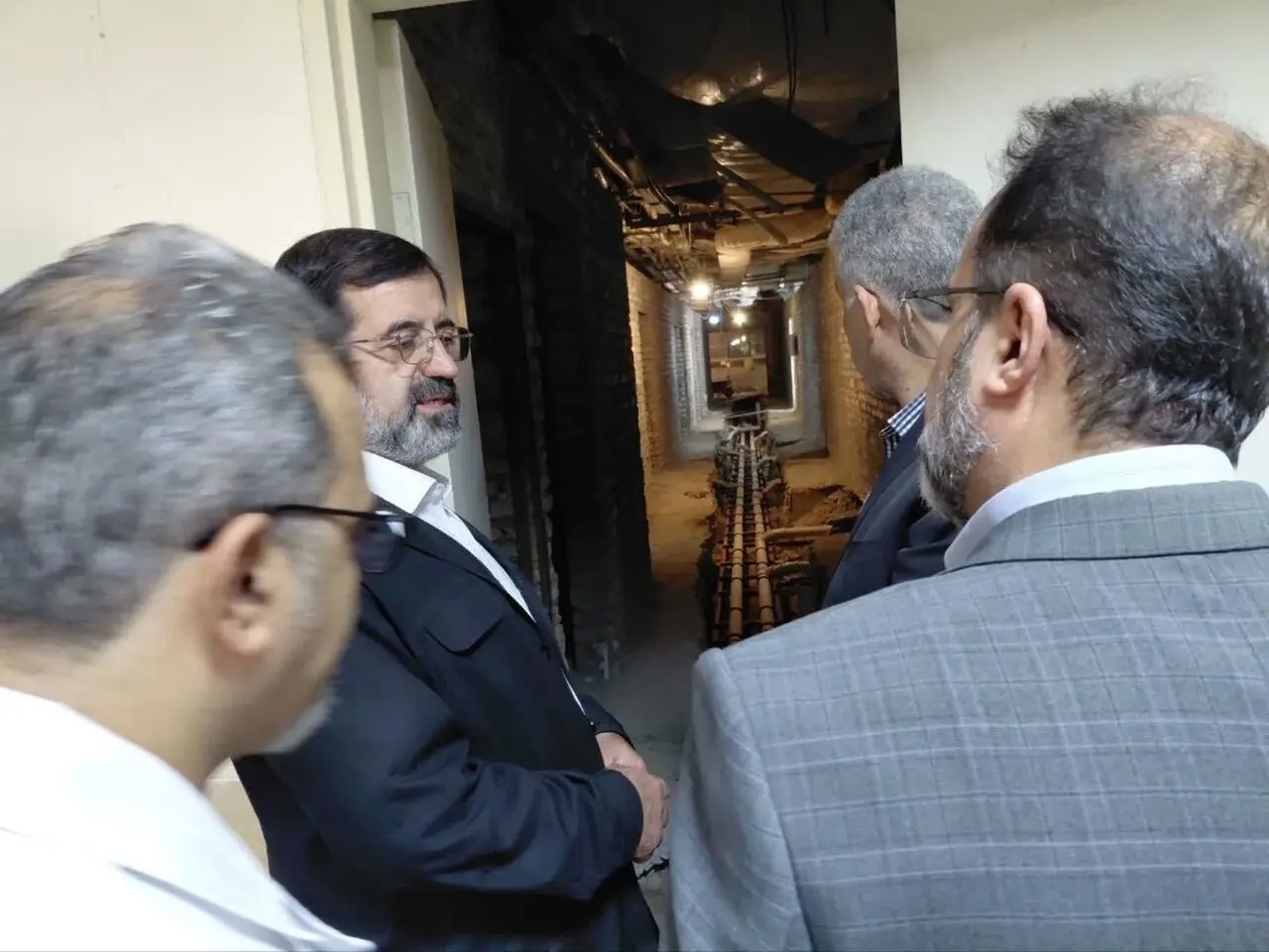 بازدید بهنام‌جو استاندار قم از روند آماده‌سازی محل استقرار دستگاه پت‌اسکن