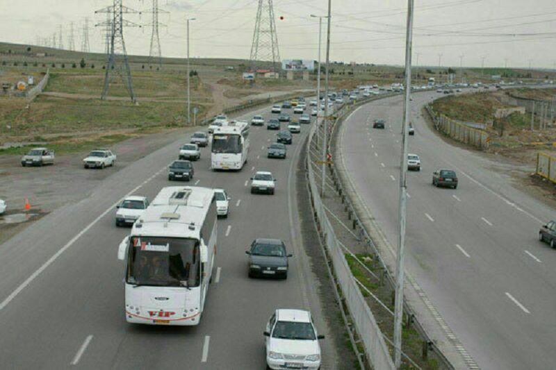 ورود ۳۷ میلیون دستگاه خودرو به قم در نیمه نخست امسال