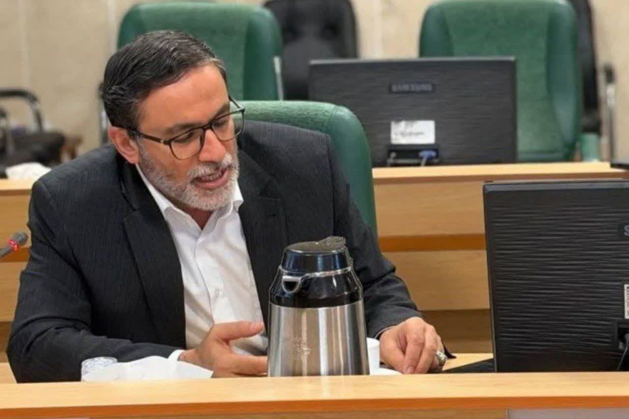 طاهری: ساماندهی بازار ارز می‌تواند بخش بزرگی از فشار تورمی را کاهش دهد