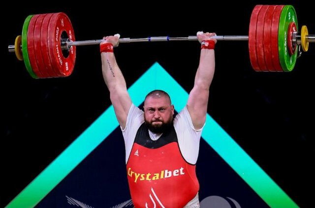 بازگشت غول گرجستانی به وزنه‌برداری؛ تالاخادزه در جهانی چین