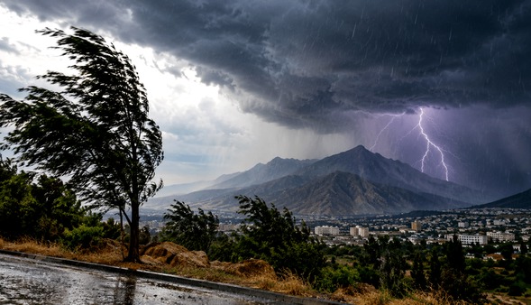 آسمان اردبیل ابری و مه‌آلود می‌شود