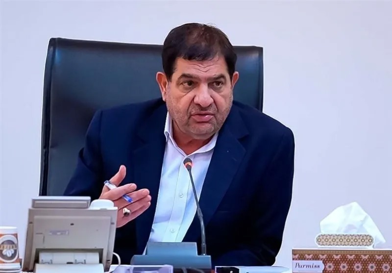 رهبر انقلاب بر همه ابعاد حکمرانی و مسائل نظامی تسلط دارند
