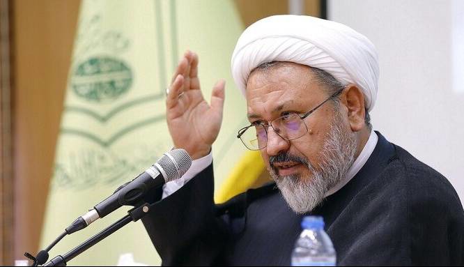 رونمایی از ۱۱ اثر آیت‌الله شهید مصطفی خمینی (ره)