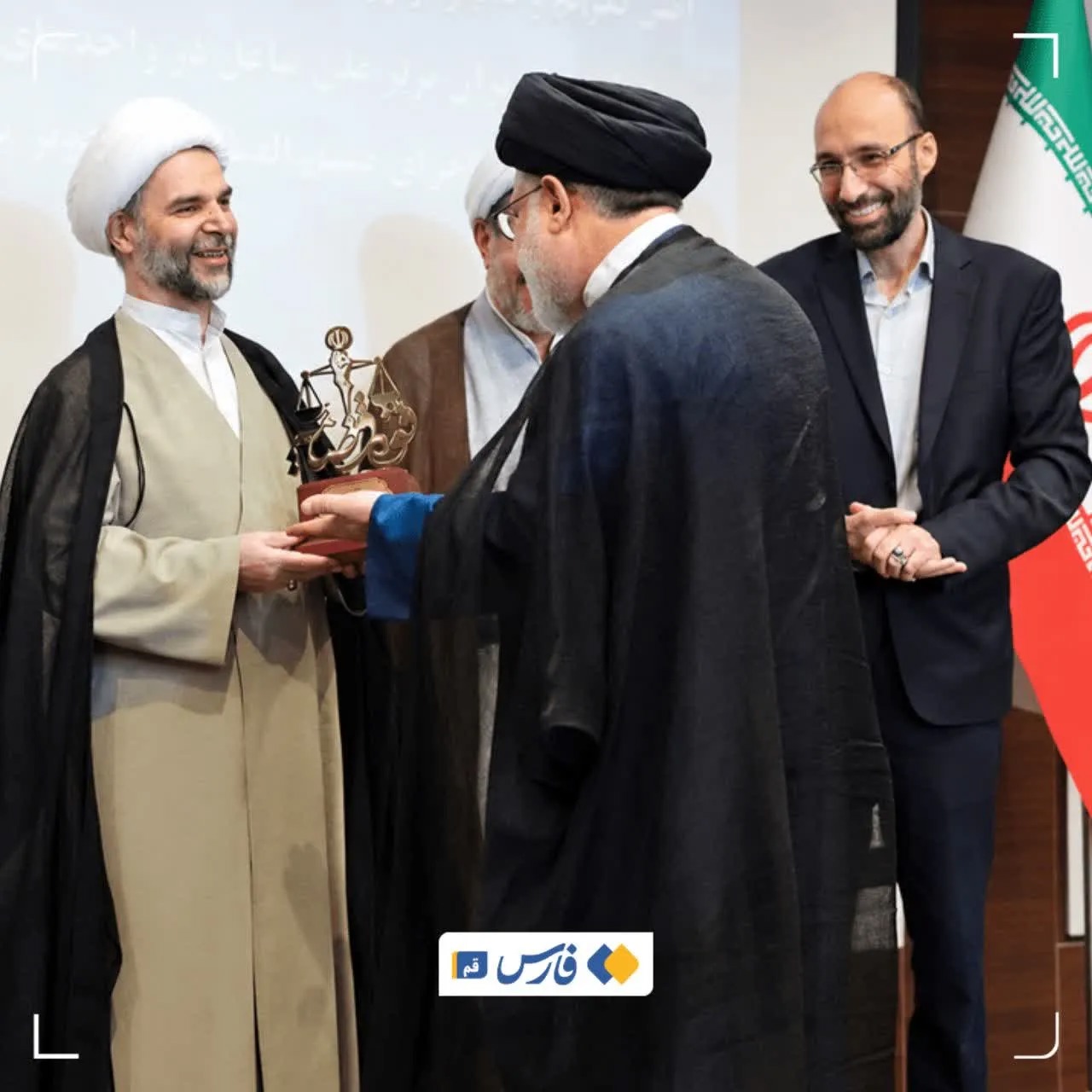 قم رتبه نخست اجرای سند تحول قوه قضائیه را به خود اختصاص داد