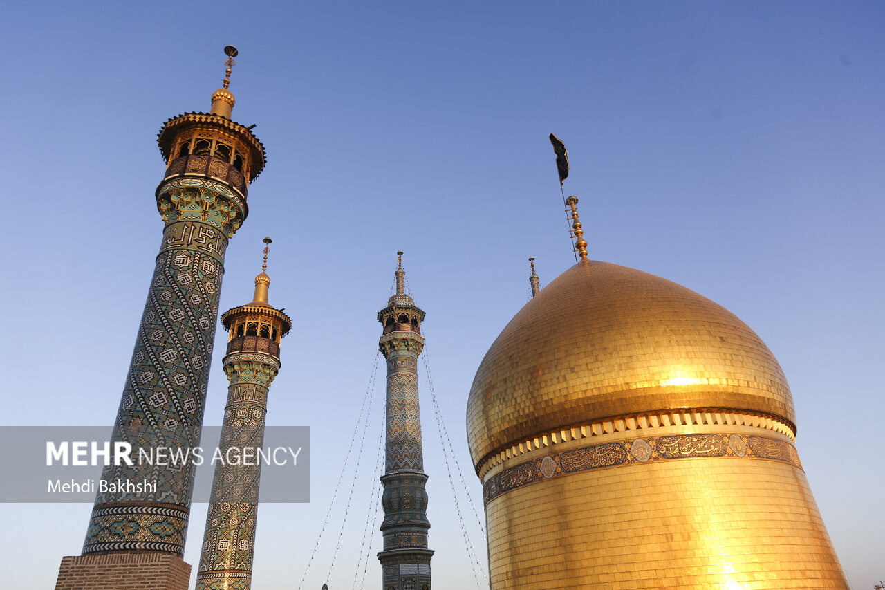 سیاه پوشی حرم حضرت معصومه (س) به مناسبت ایام فاطمیه
