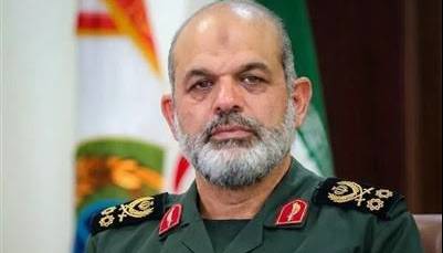 فرمانده کل سپاه درگذشت والد امیر سپهبد شهید عبدالرحیم موسوی را تسلیت گفت