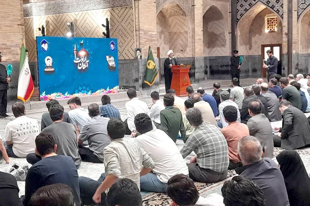تقدیر از ۶۰ نخبه علمی کشور