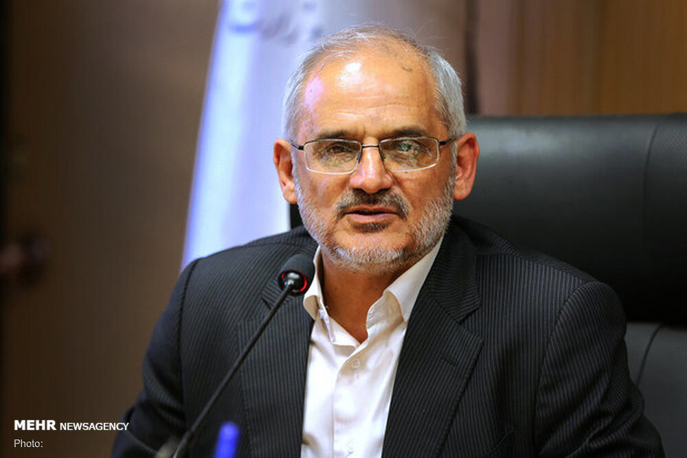 حاجی‌میرزایی:واردات کشور با وجود محدودیت بنادر، تنها ۲۵ درصد کاهش یافت