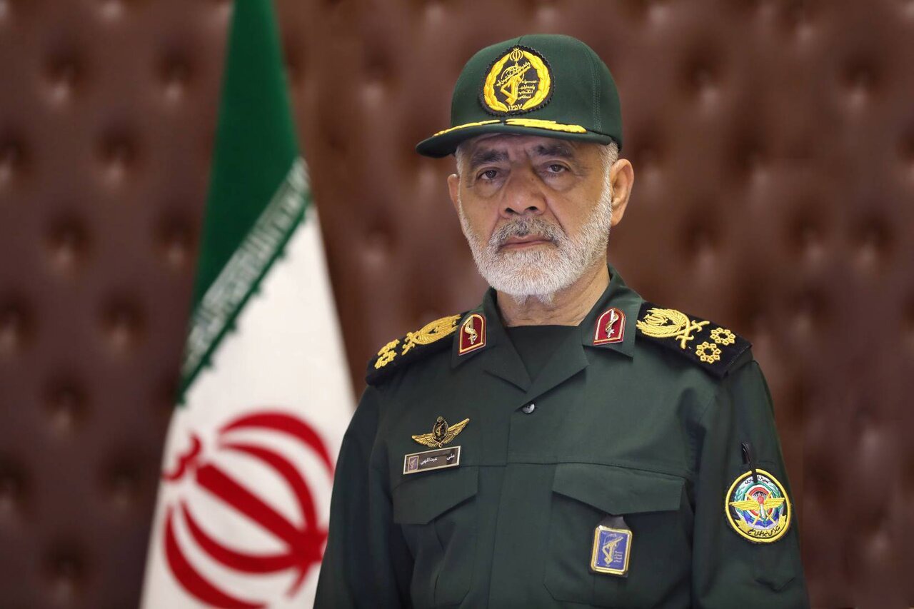 تحت هیچ شرایطی نمی‌گذاریم ناوهای زنگ‌زده آمریکا دوباره وارد خلیج فارس شوند