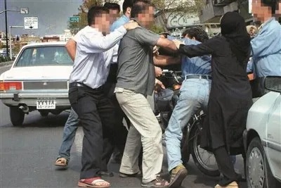 دفاع مشروع چه زمانی مانع مجازات می‌شود؟