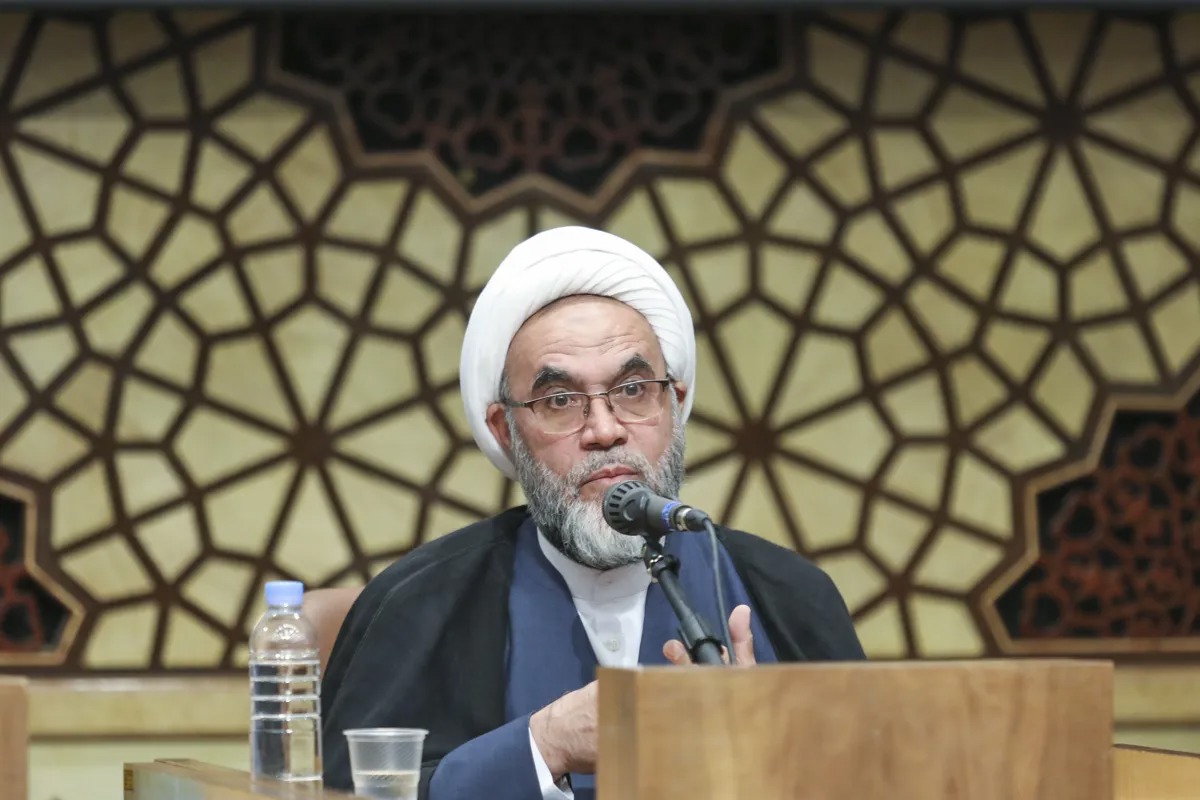 نهاد روحانیت هنوز به انسجام و ساختار مشخصی نرسیده است